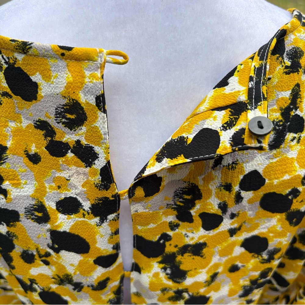 H&M Abstract Brushed Floral Yellow Crepe Dress | (US 12*) - Picture 7 of 10